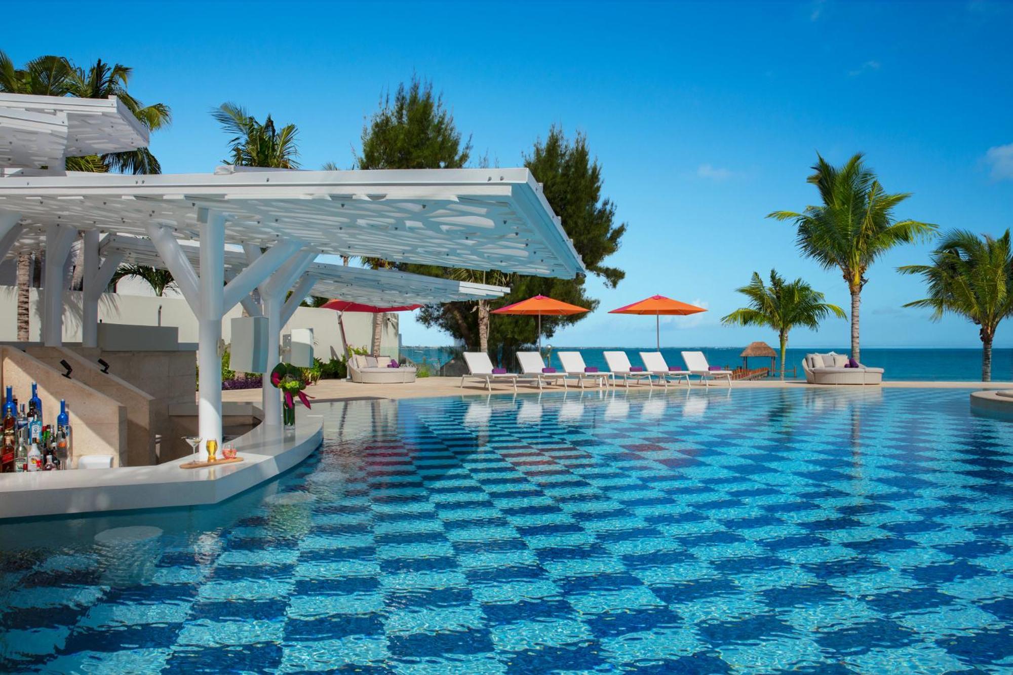 Allure Junior Suite Ocean View King