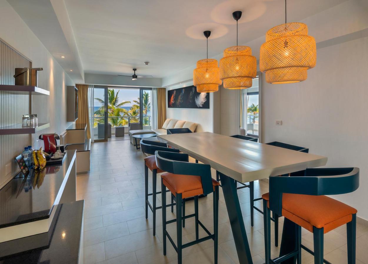 Suite Présidentielle Deluxe Diamond Club 1 Chambre - Accès Direct à la Piscine - Côté Océan