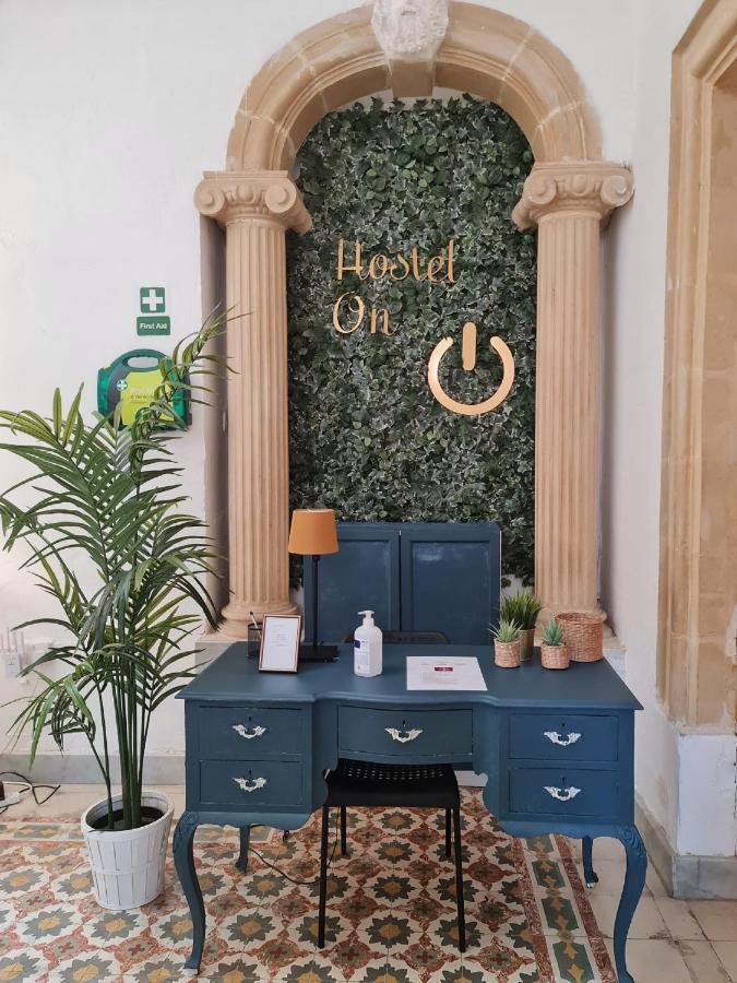 Posto Letto in Dormitorio con 10 Letti