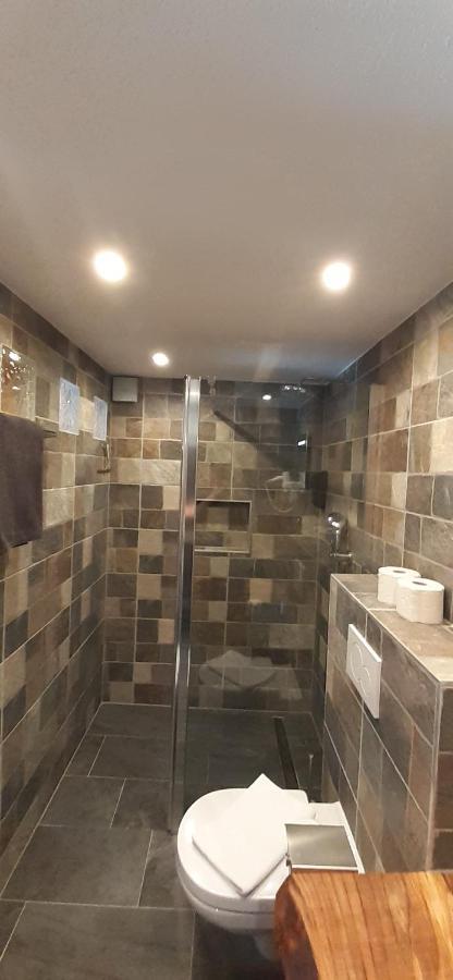 Deluxe King Suite,1297499488:JPEG