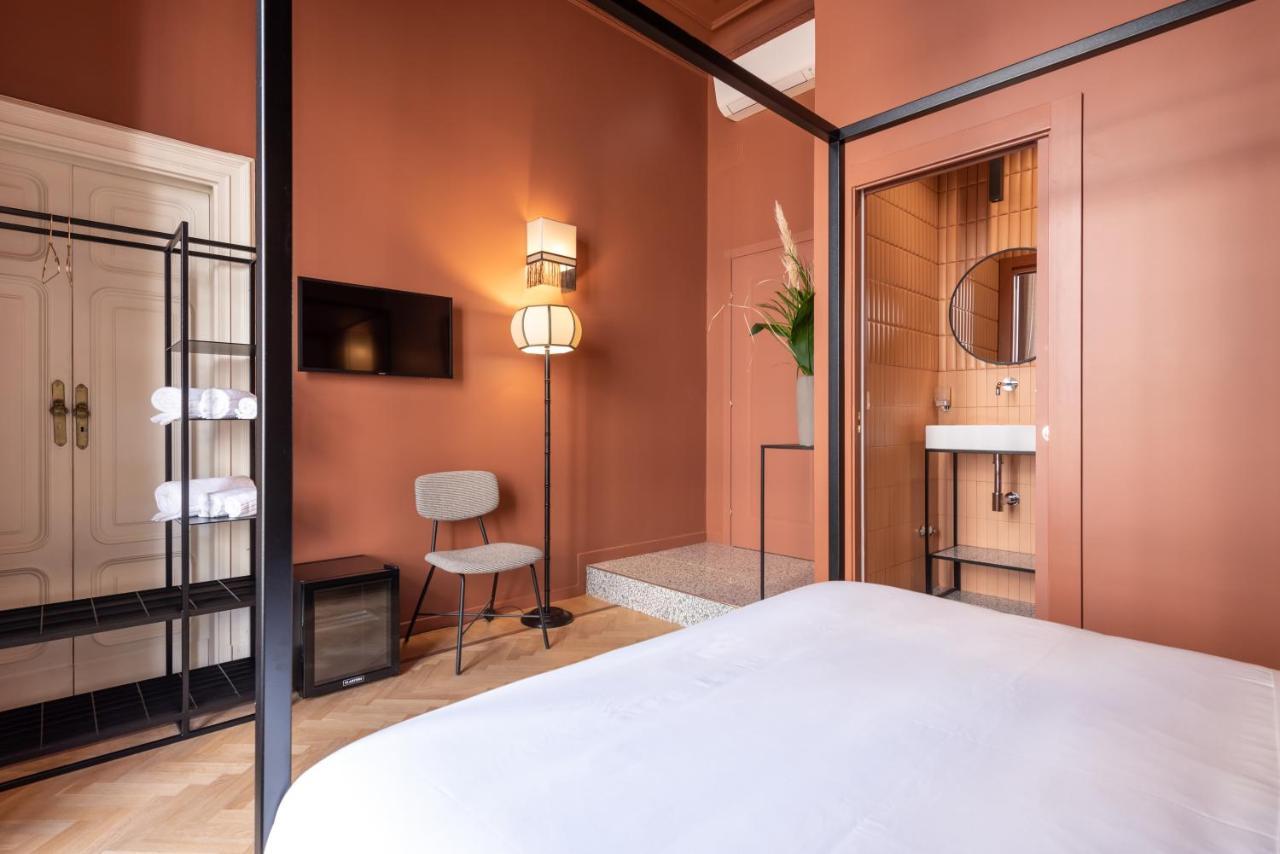 Deluxe Double Room with Balcony,1298823841:JPEG