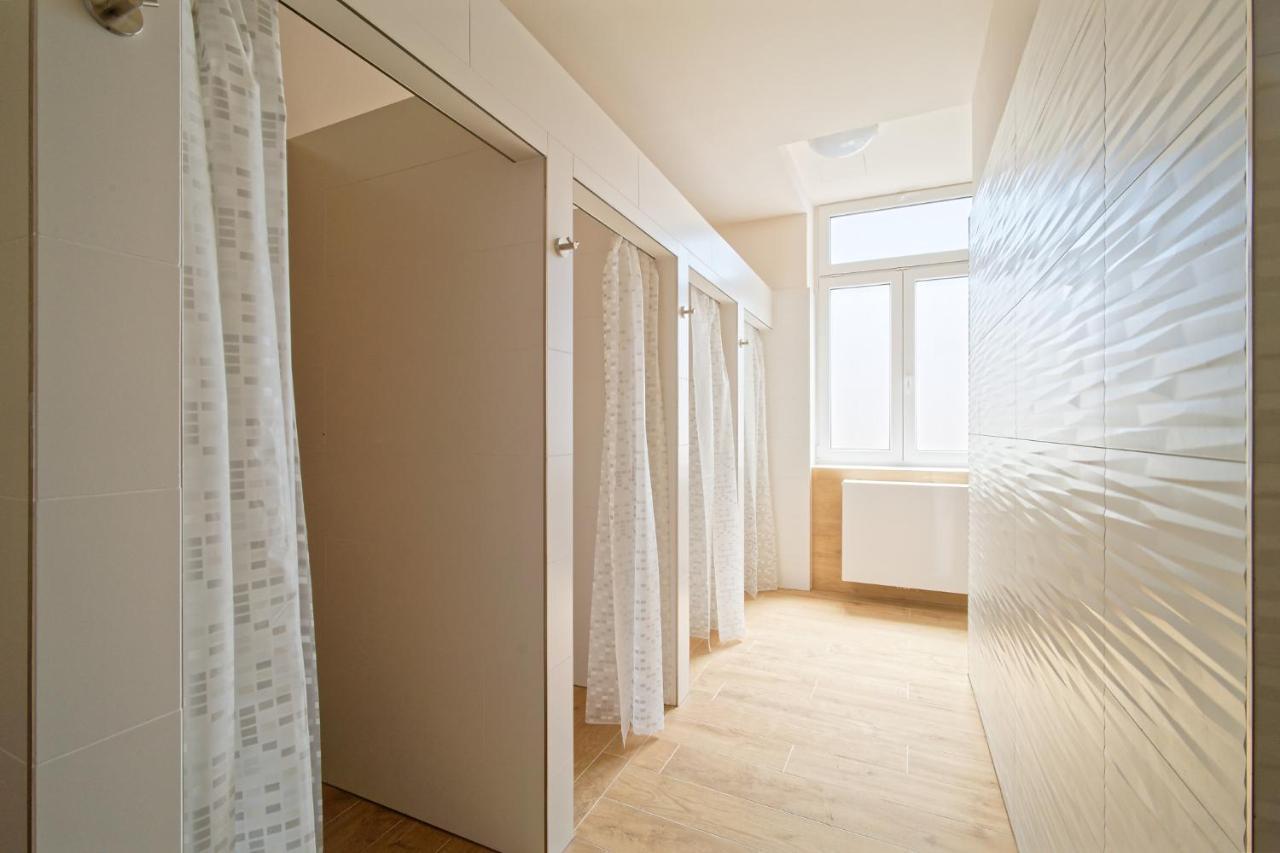 Bed in 8-Bed Dormitory Room,1319439931:JPEG