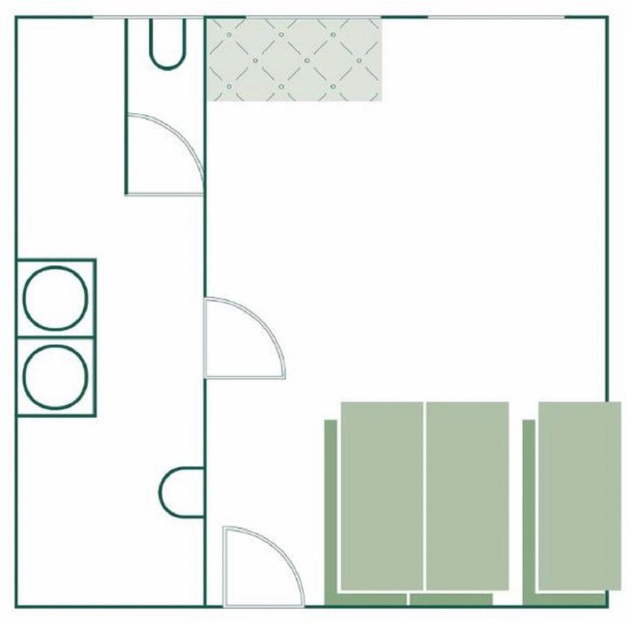 Classic Quadruple Room