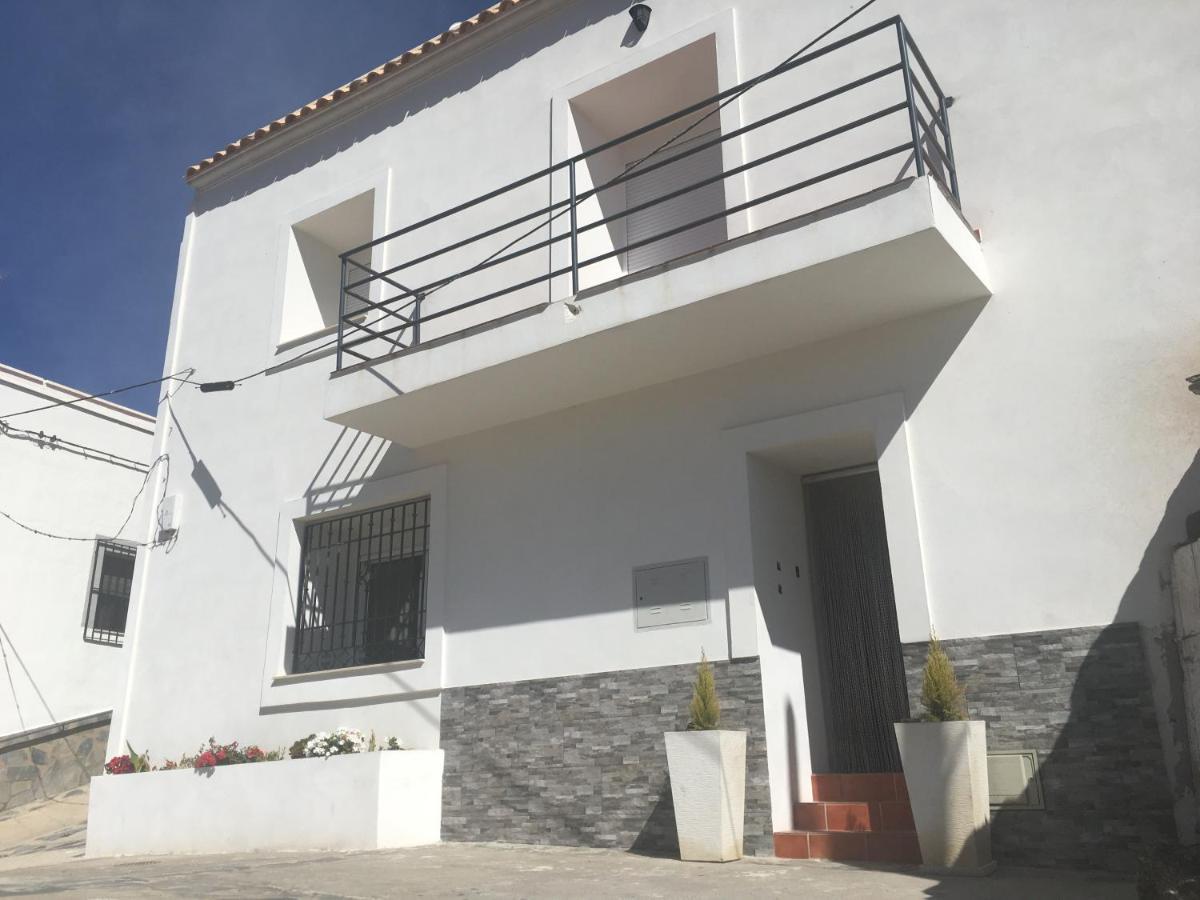 Three-Bedroom Apartment,1302372193:JPEG