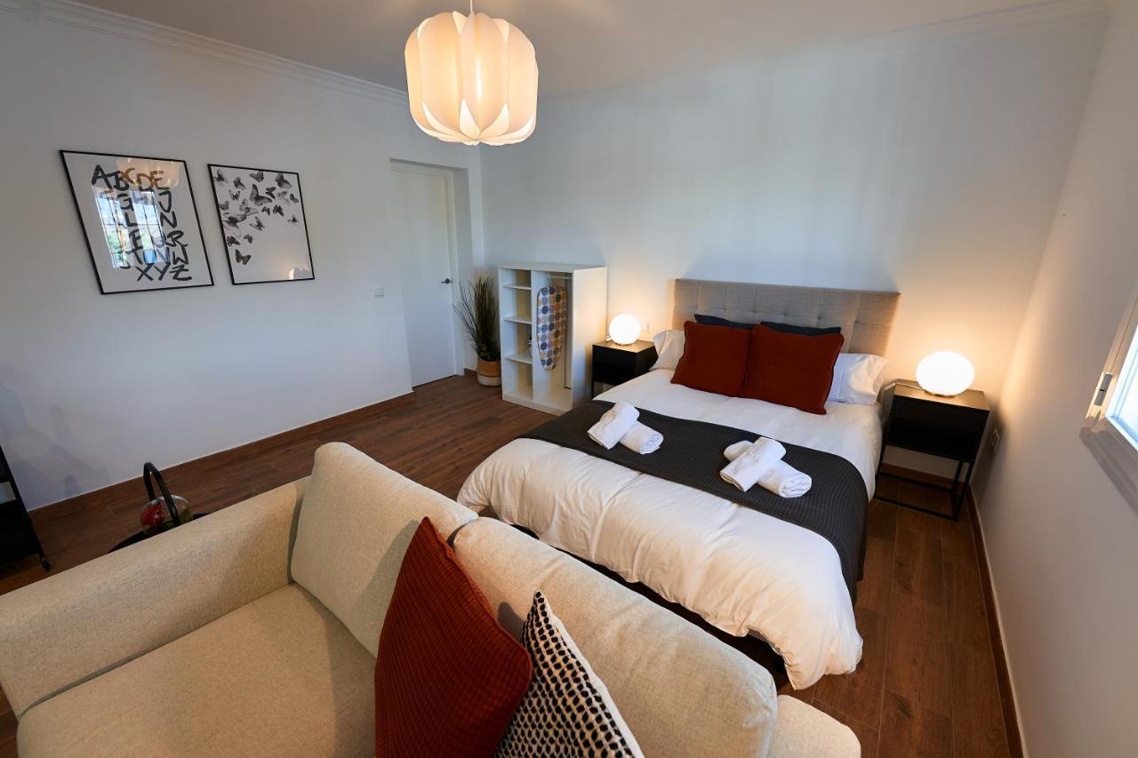 Apartment with Terrace,1311631744:JPEG