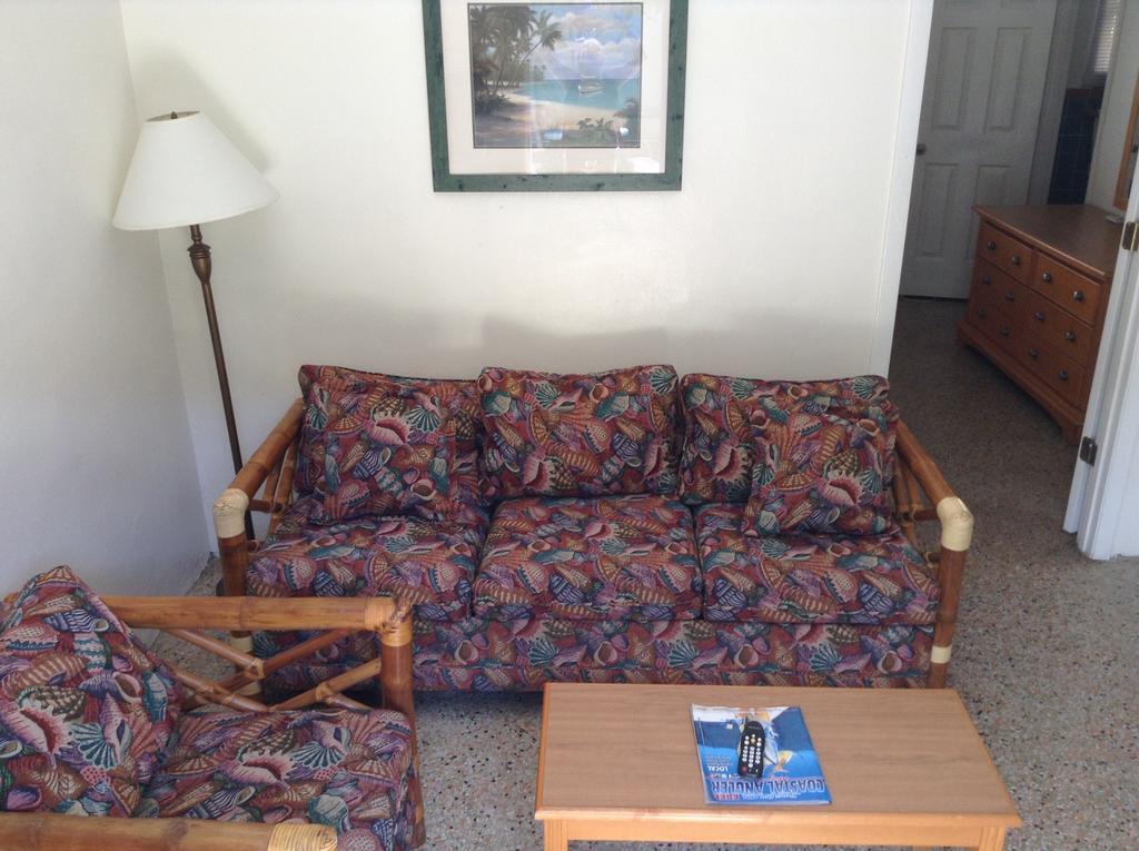 King Studio with Sofa Bed