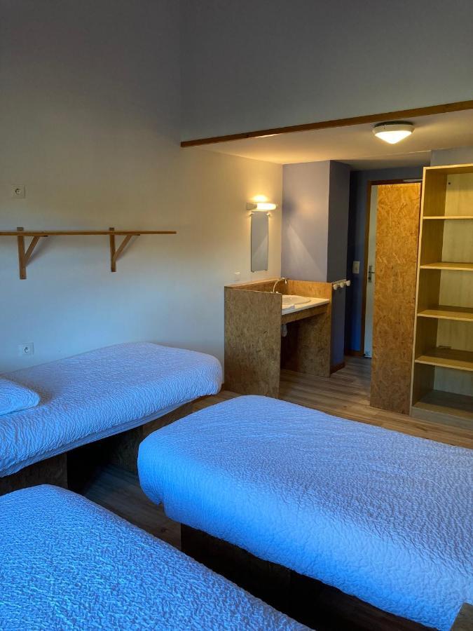 Chambre Triple avec Douche