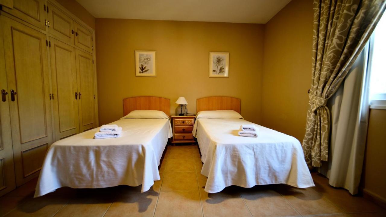 Two-Bedroom Apartment with Garden View,1318840462:JPEG
