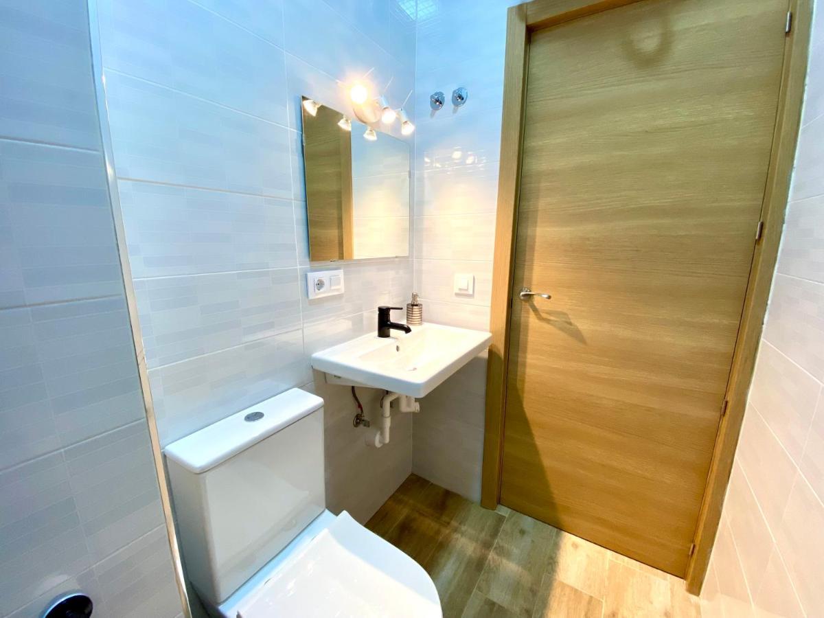 One-Bedroom Apartment,1321105231:JPEG