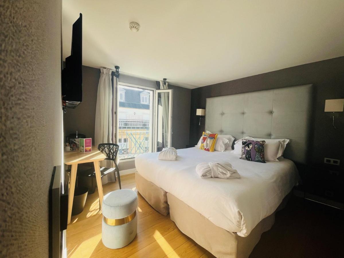 Deluxe Double Room Balcony,563751741:JPEG