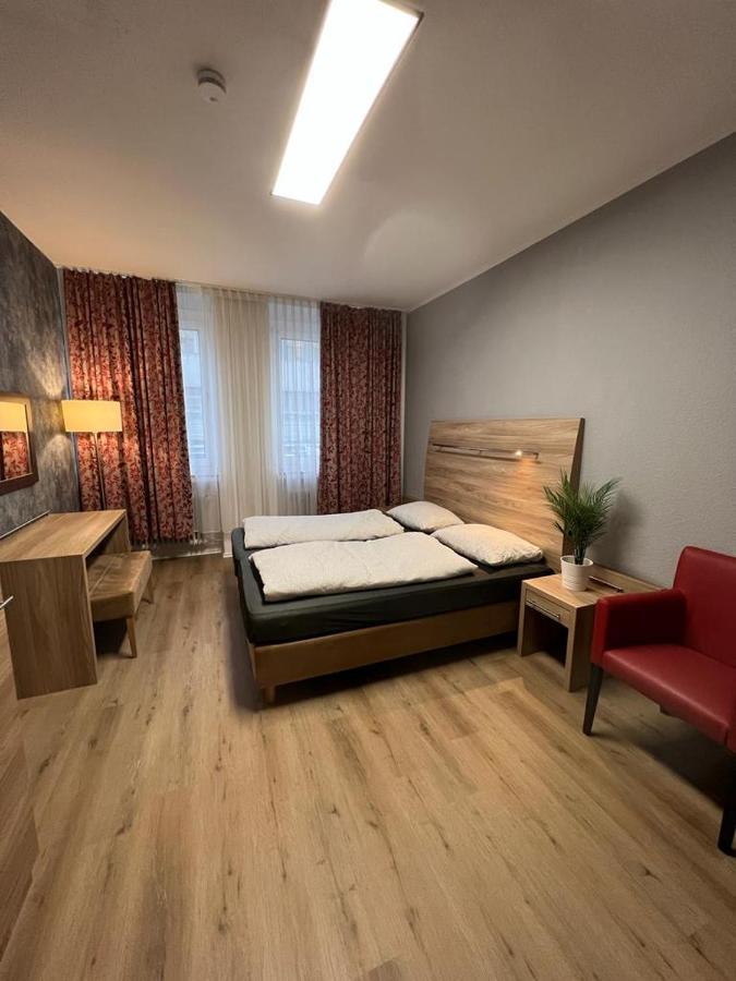 Classic Quadruple Room,1327855328:JPEG