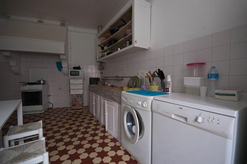 Quadruple Room with Shared Bathroom,444059856:JPEG