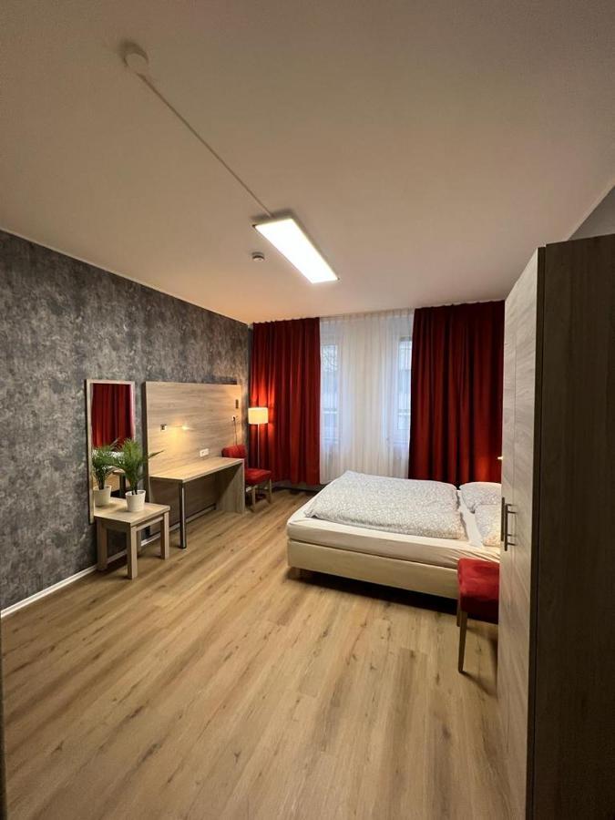 Classic Quadruple Room,1327859552:JPEG