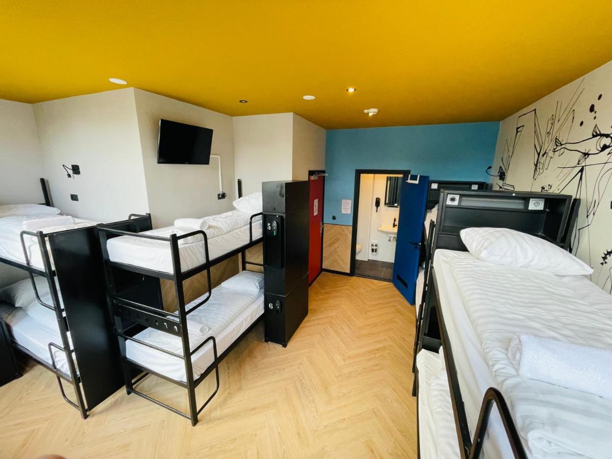 Bed in 8-Bed Mixed Dormitory Room,1329198134:JPEG