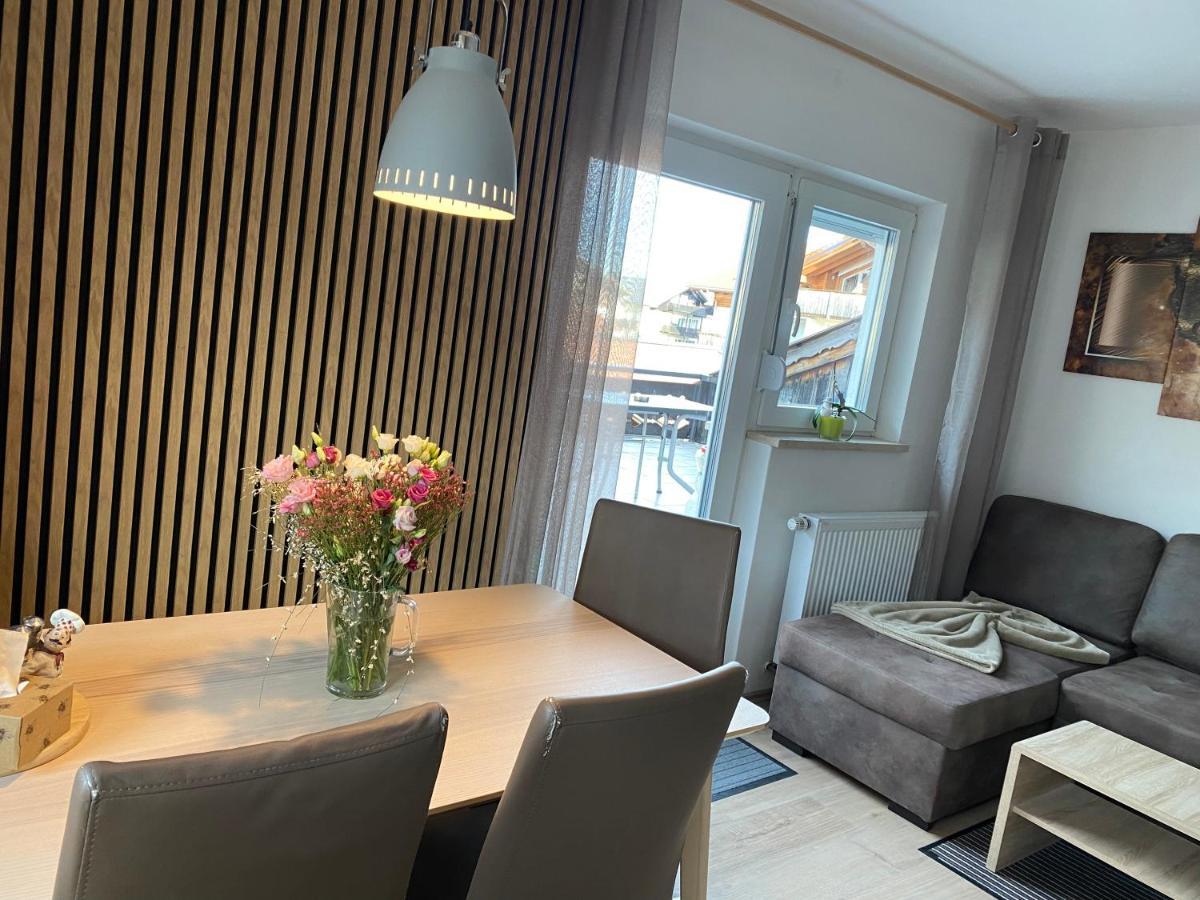Two-Bedroom Apartment,1332202064:JPEG