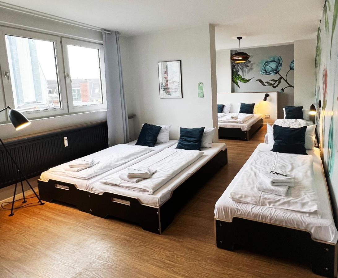 Large Twin Room