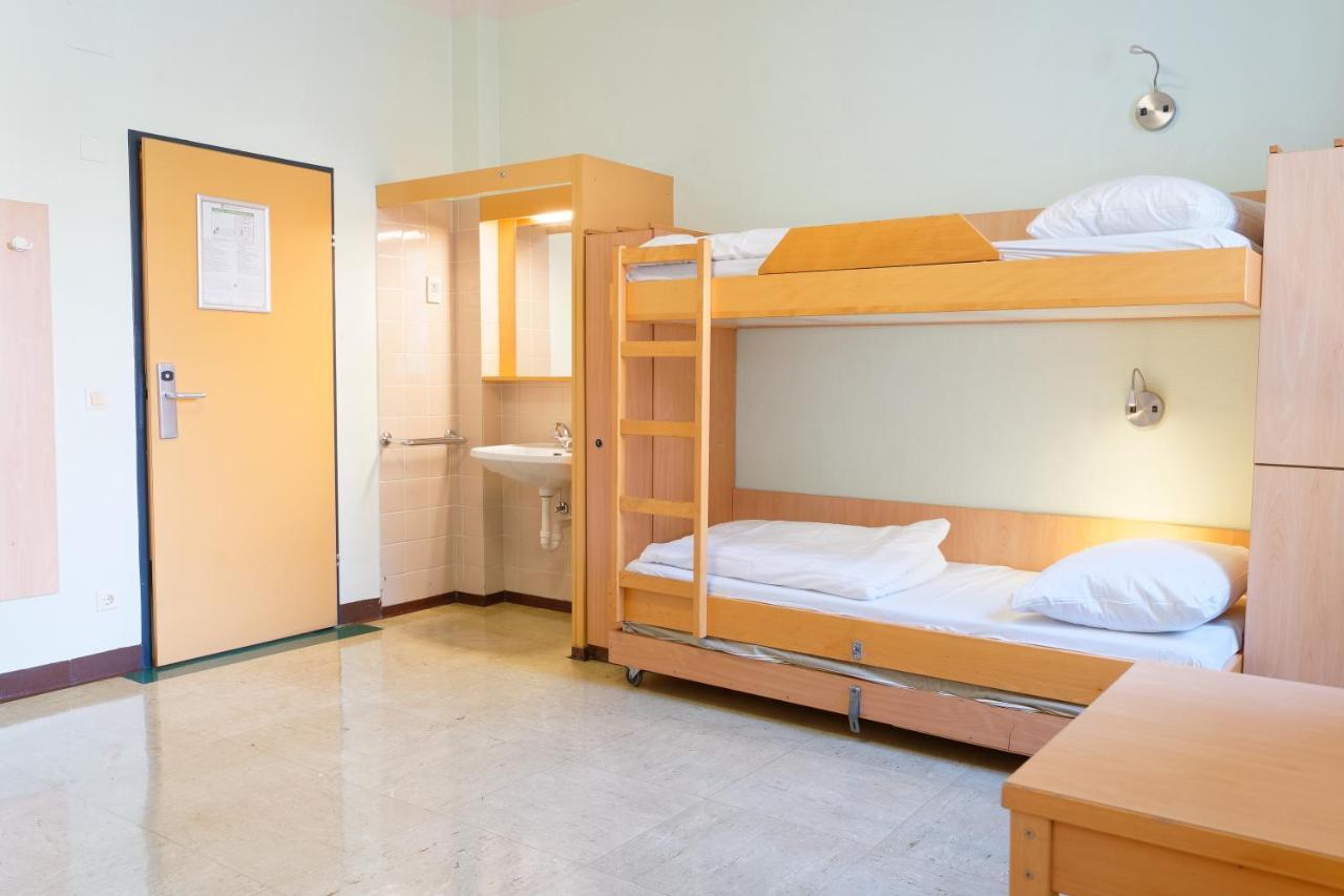 Bed 4-Bed Female Dormitory Room