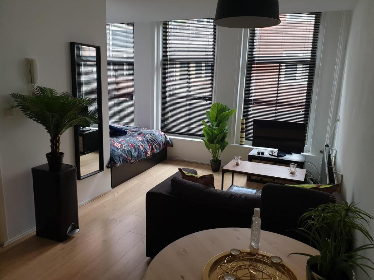 Deluxe Double Studio,1381748507:JPEG