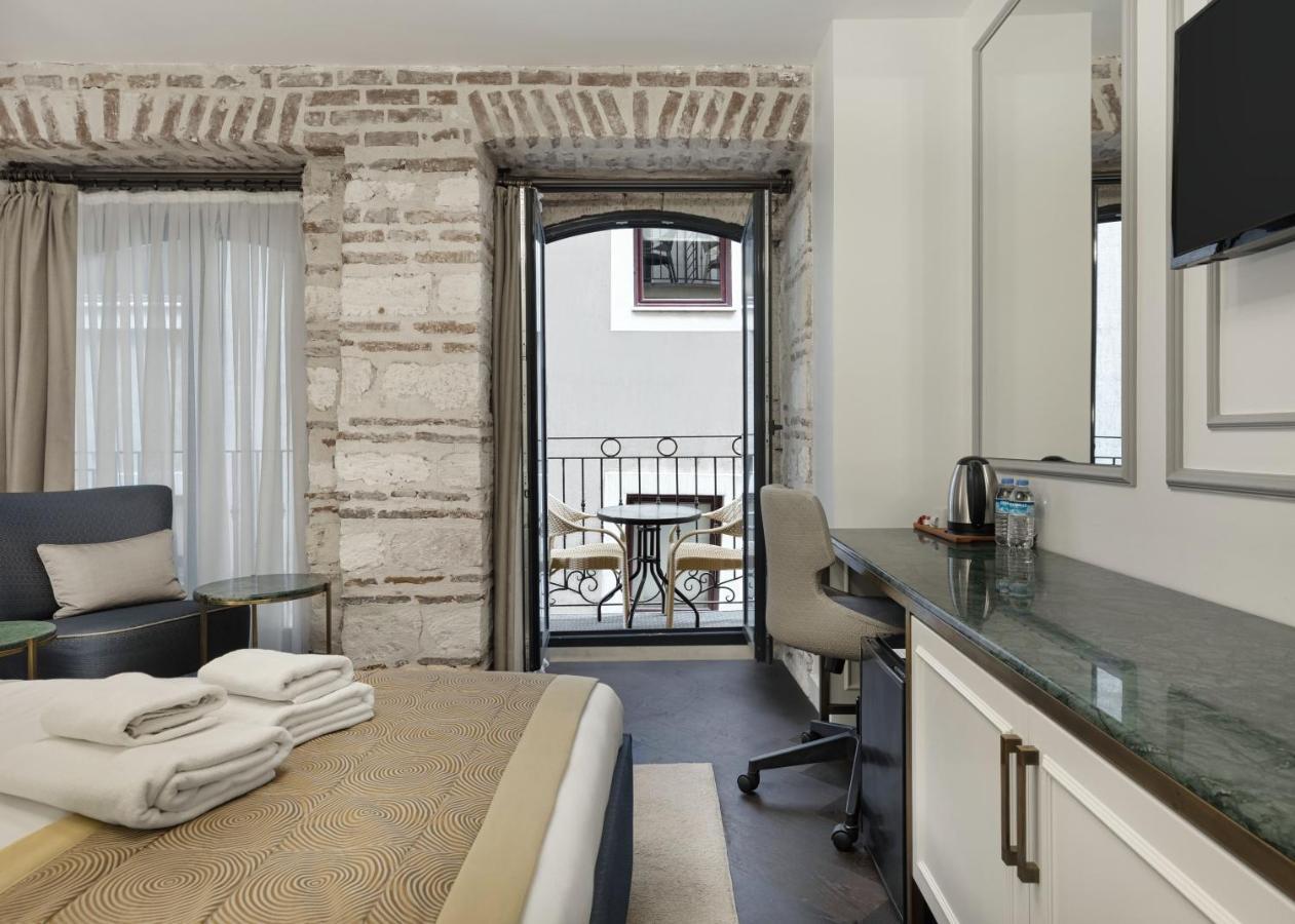 Chambre en Pierre avec Balcon