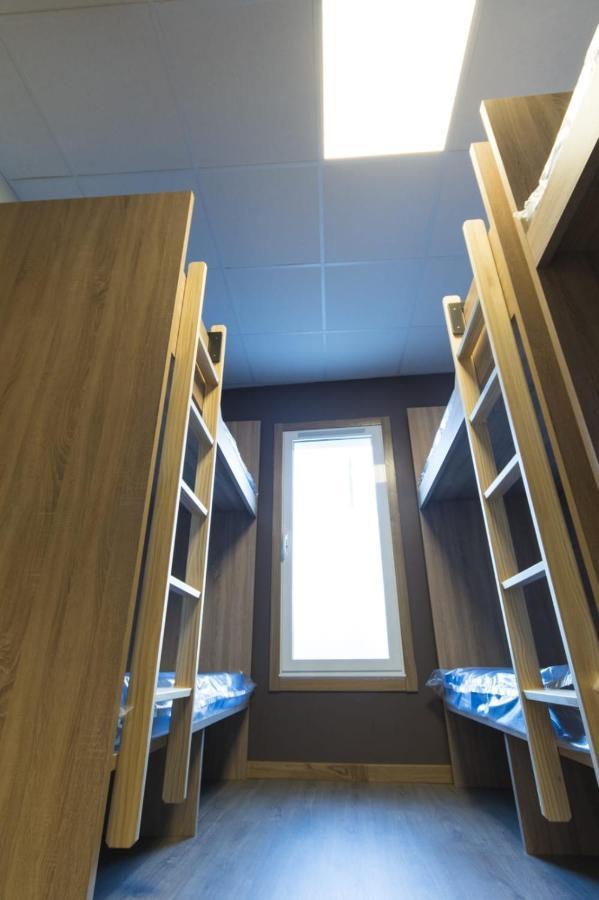Bunk Bed Mixed Dormitory Room
