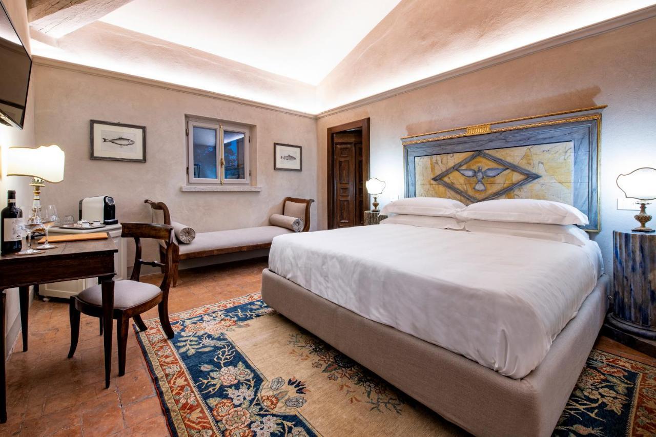 Junior Suite,1396869731:JPEG