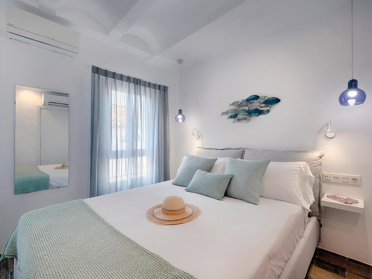 Double Room,1402515494:JPEG