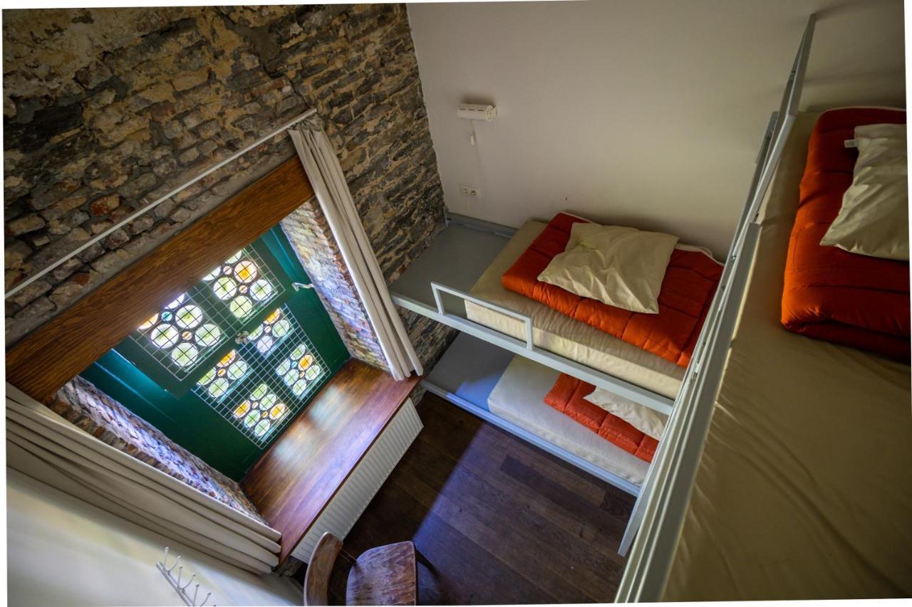Kleine Privékamer met 3 Bedden (Stapelbed voor 3 Personen)