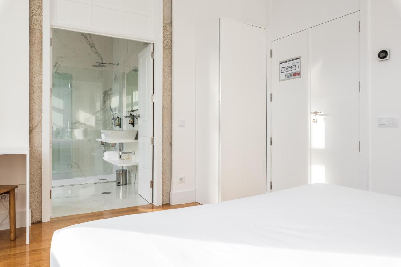 Double Room,1413633236:JPEG