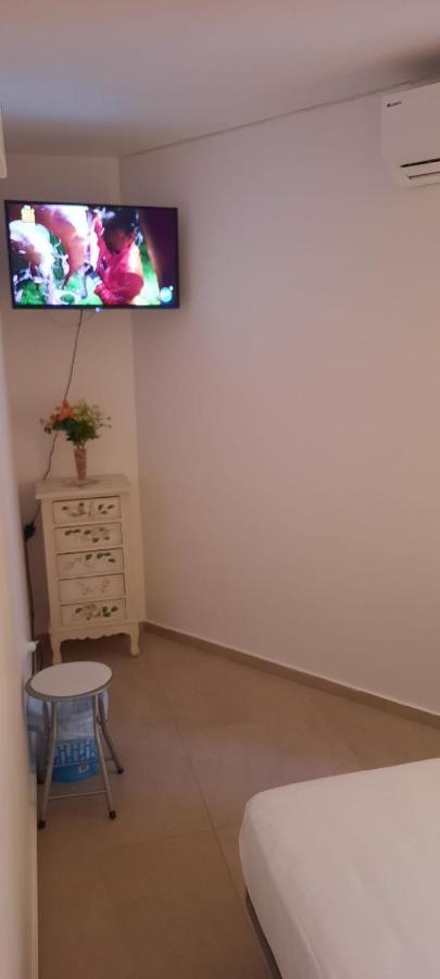 Habitación con baño compartido - Cama grande