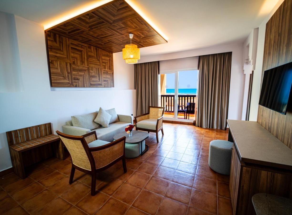 Superior Double Room with Sea View,1472082511:JPEG