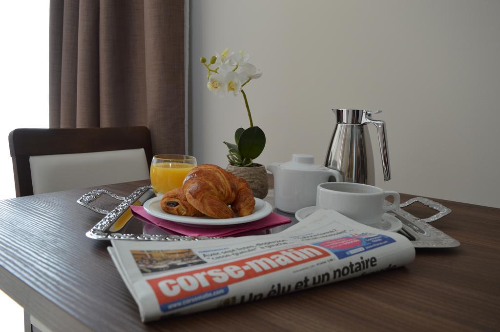 Superior Double Room with Mountain View,789128526:JPEG