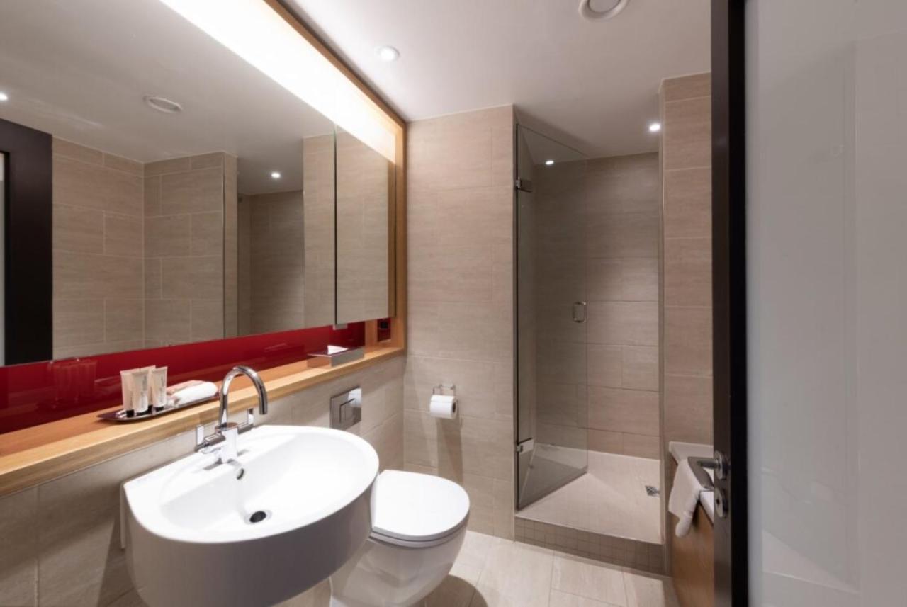 Quarto Twin Standard