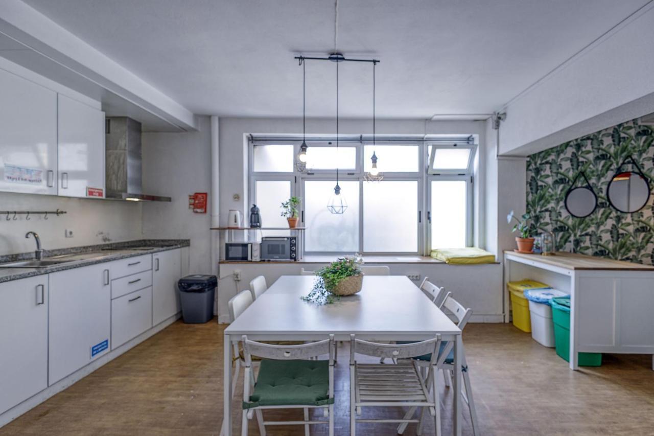 Single Bed in 4-Bed Dormitory Room,1554105628:JPEG