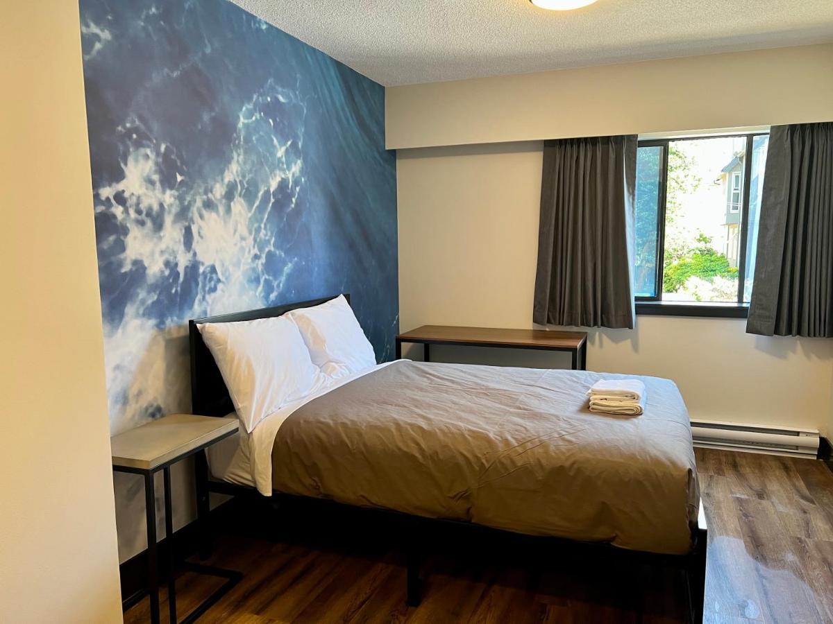 Double Room with Shared Bathroom,1558322569:JPEG