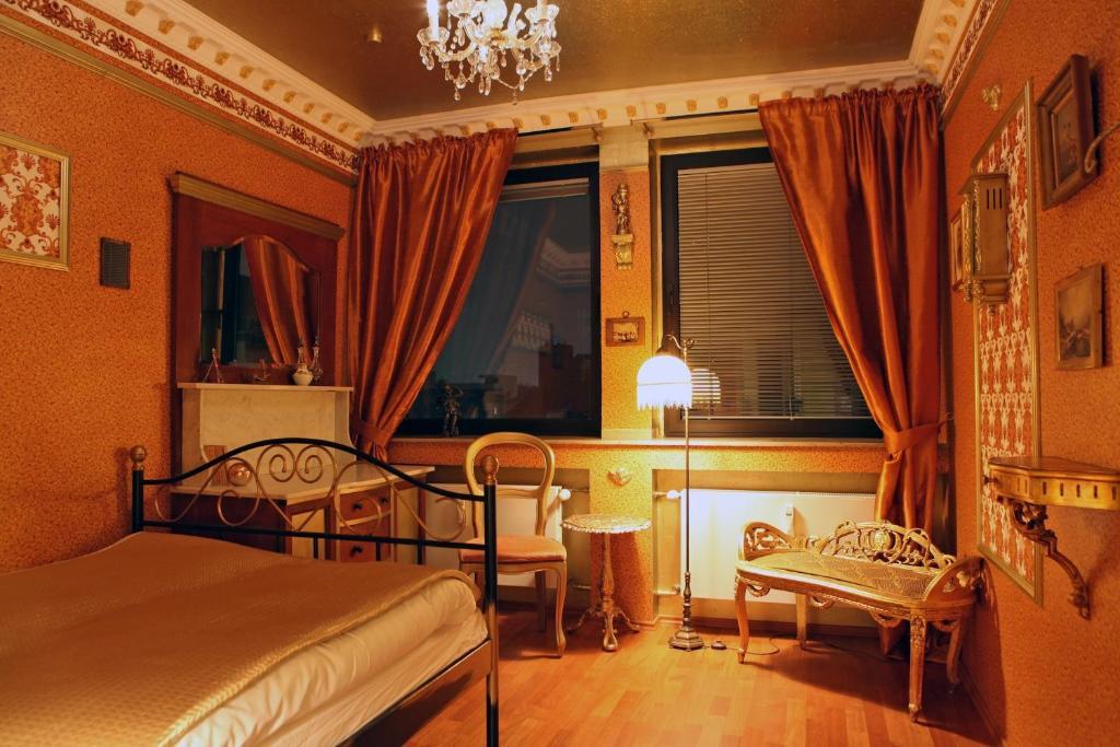 Double Room,917481241:JPEG
