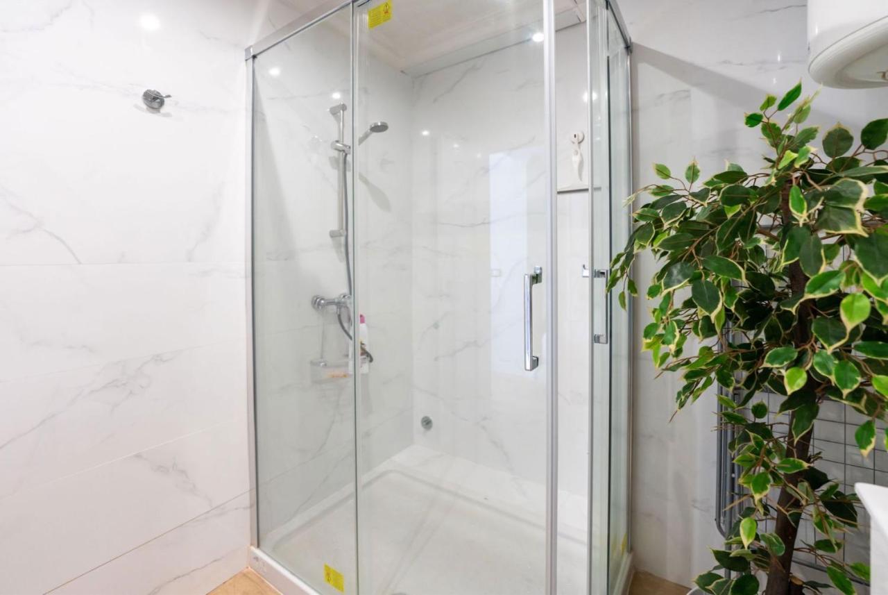 Studio Apartment Sea View