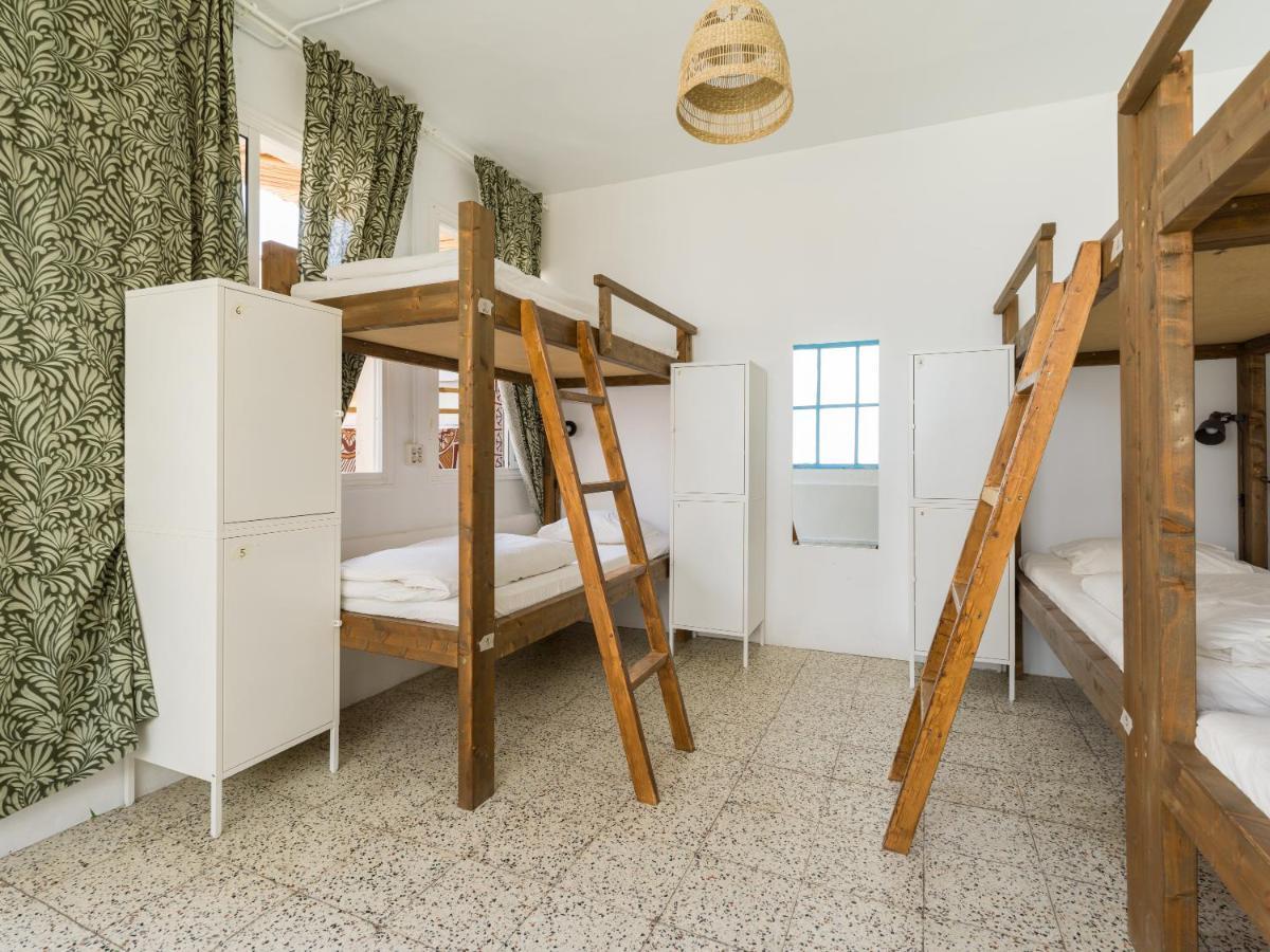 Bed 10-Bed Mixed Dormitory Room