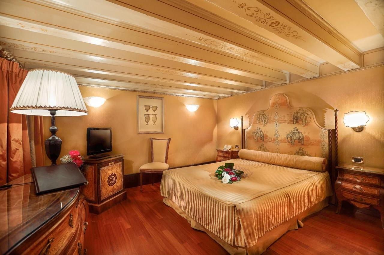 Classic Double or Twin Room