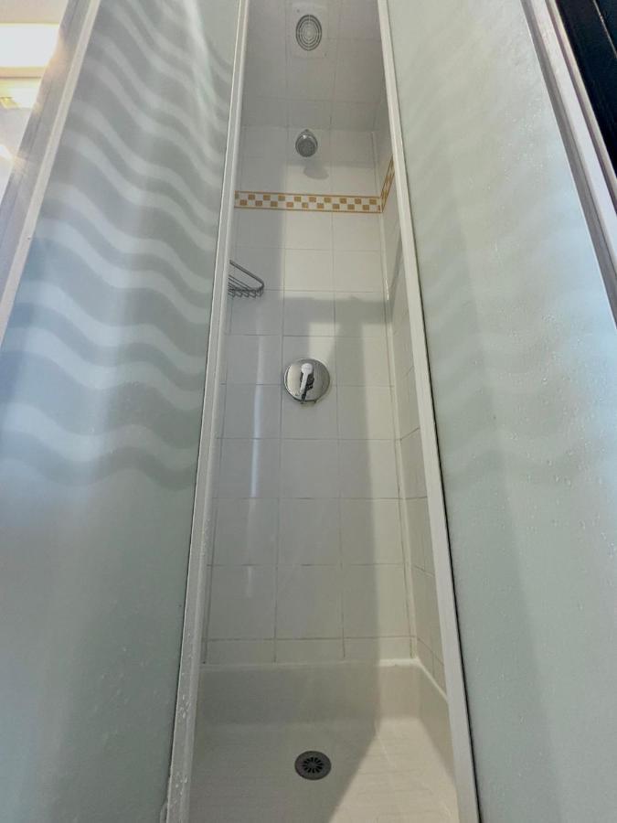 Single Bed in Triple Room with Shared Toilet,1676740052:JPEG