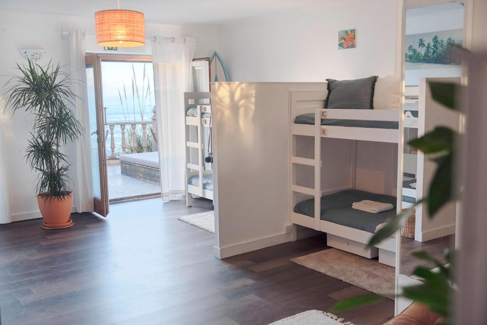 Bed Mixed Dormitory Room Sea View