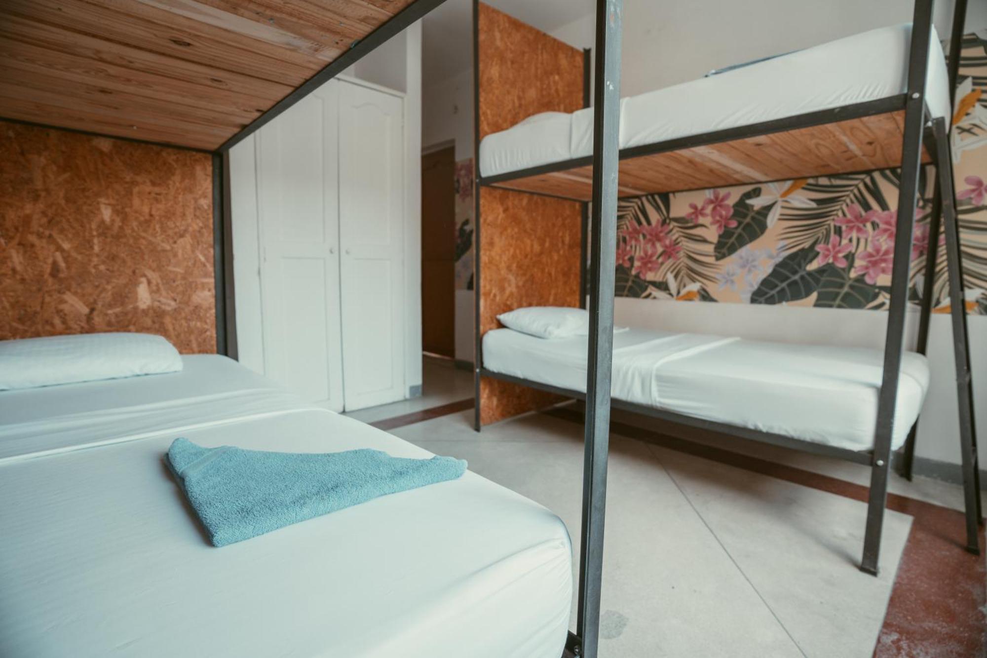 Quadruple Room with Private Bathroom,1503335176:JPEG