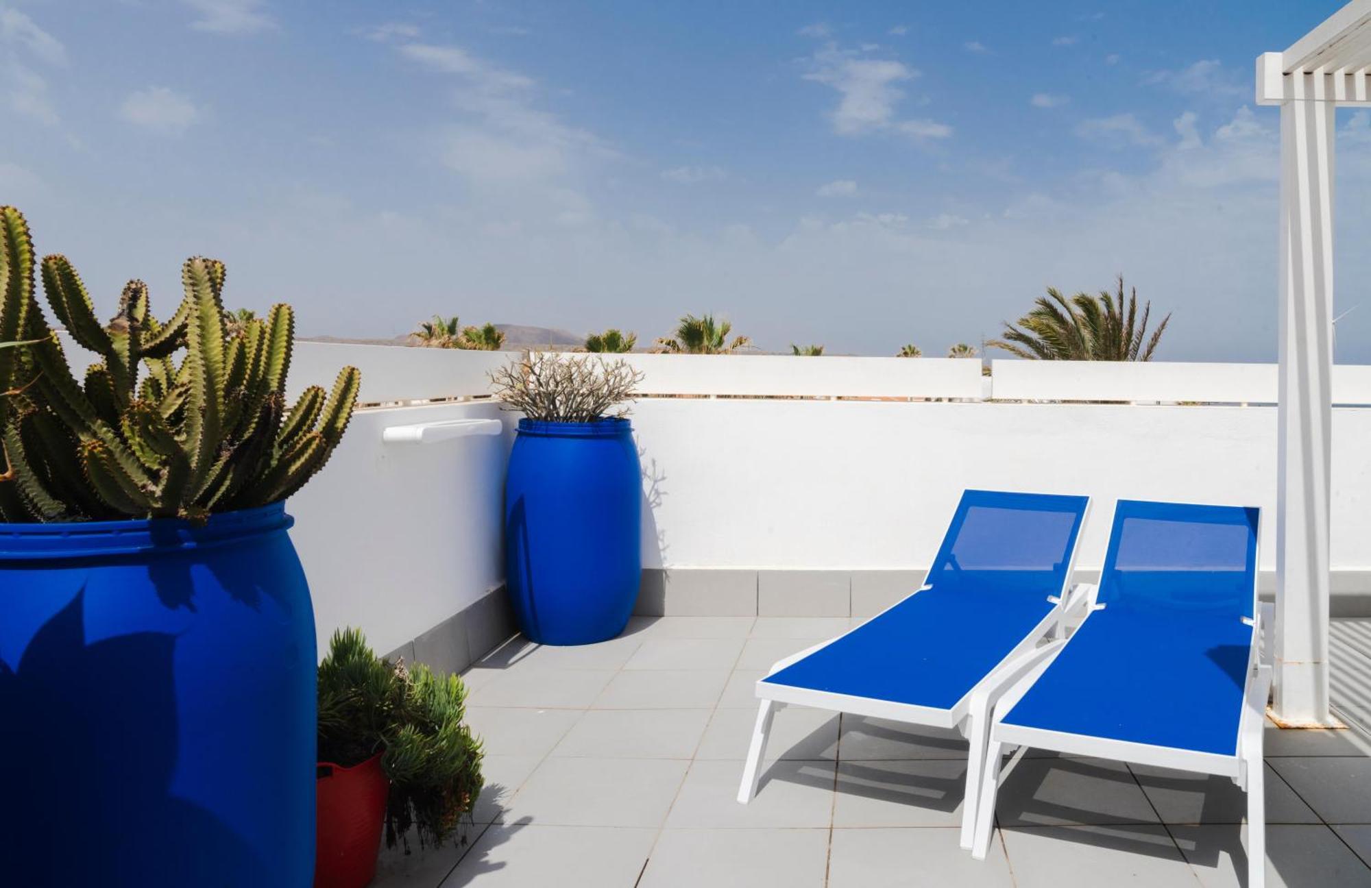 Two Bedroom Apartment Rooftop Terrace