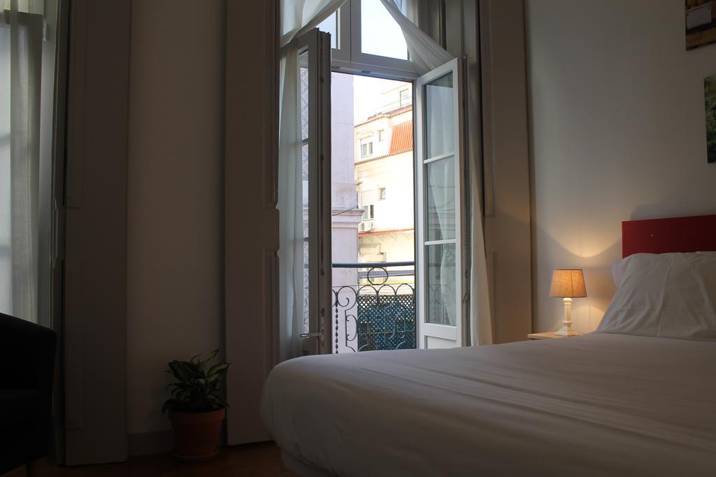 Double Room with Bathroom,153229567:JPEG