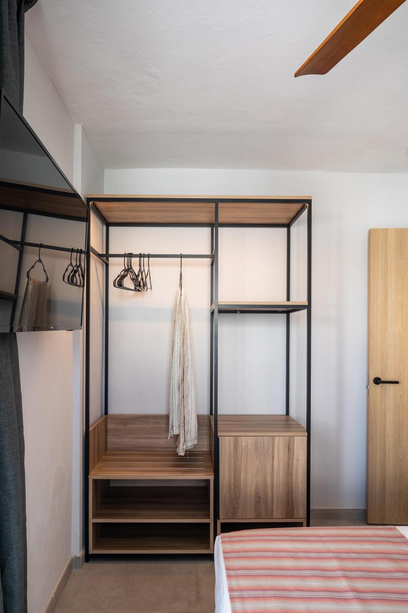 Apartamento de 1 dormitorio con balcón