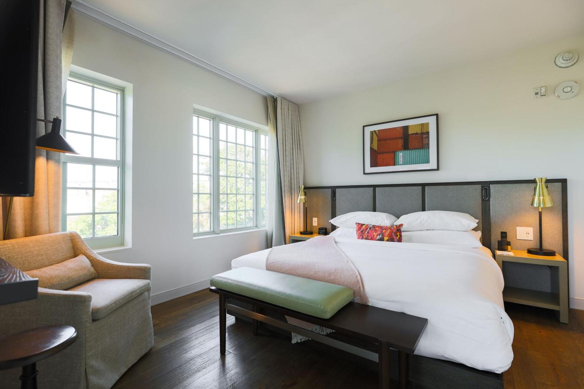 River Studio Suite One King