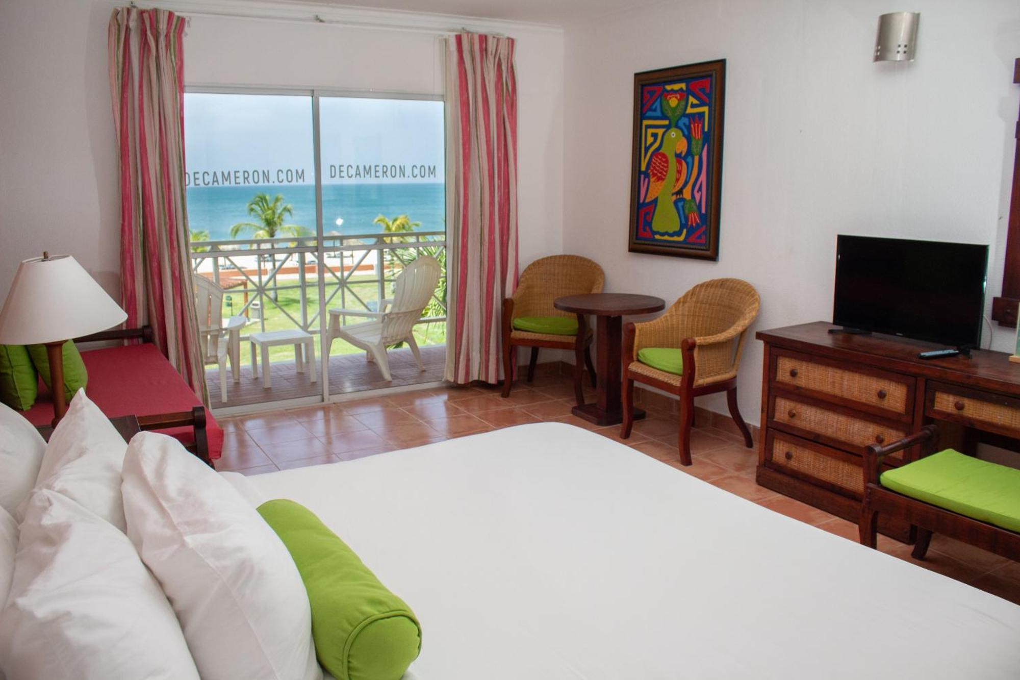 Ocean View, 1 King Bed