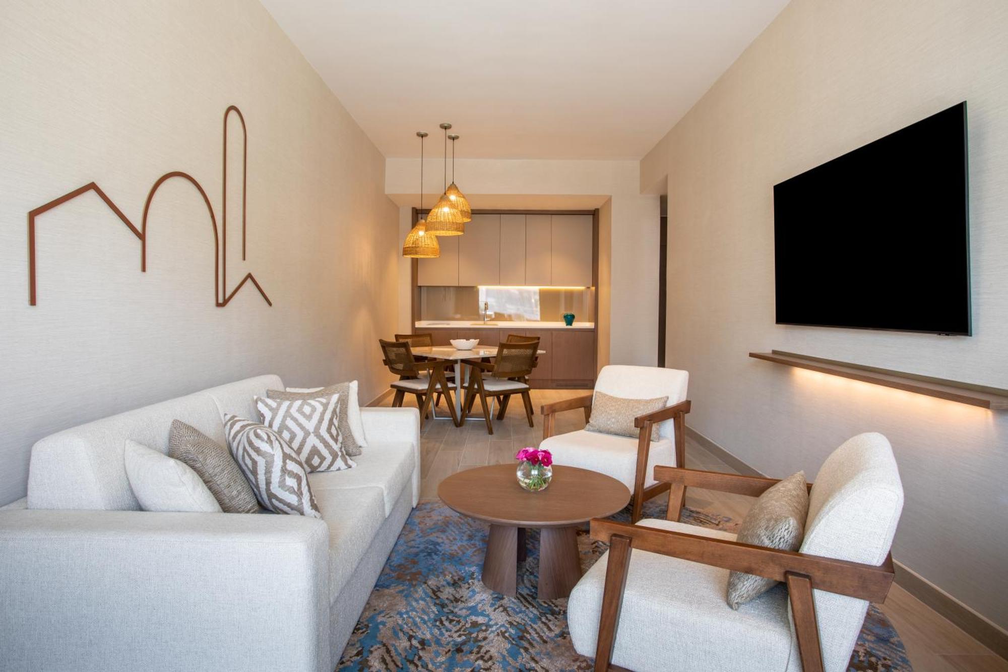 Deluxe One-Bedroom Apartment,1548032212:JPEG