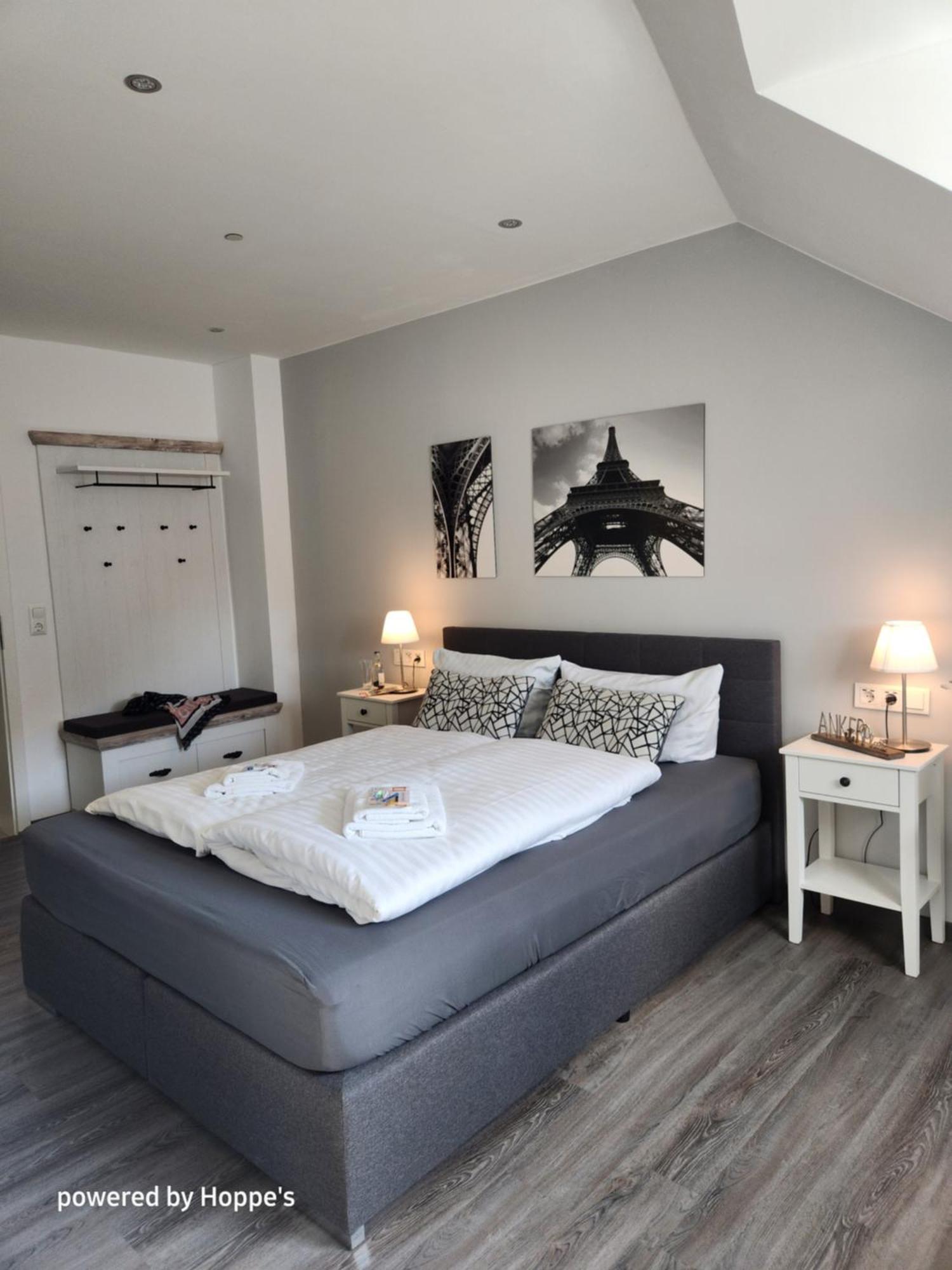 Large Double Room