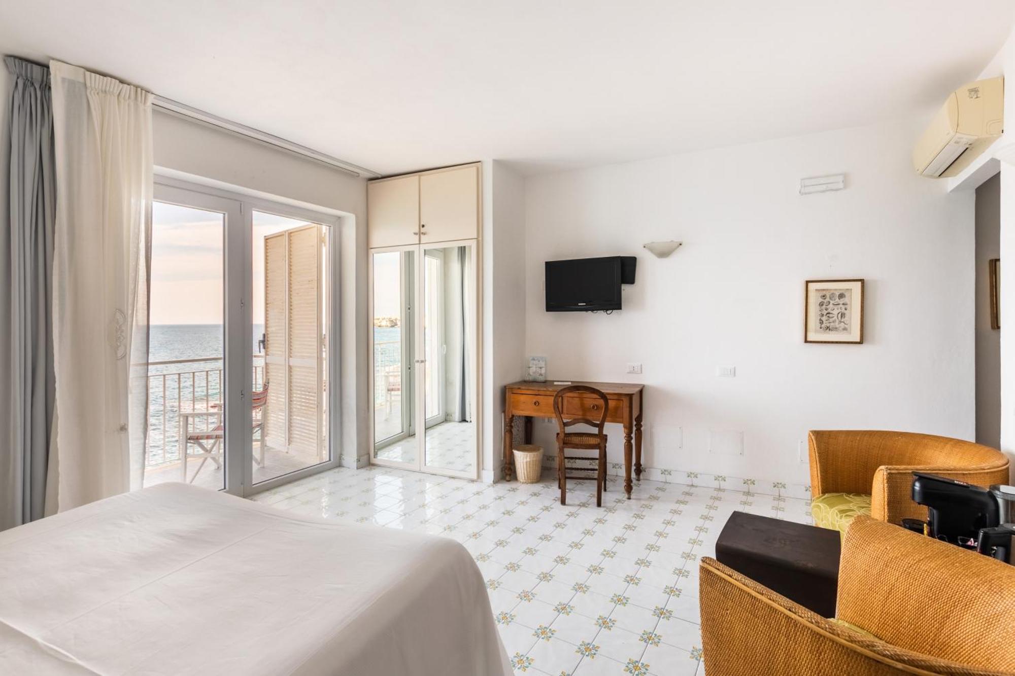 Double Room Balcony Sea View