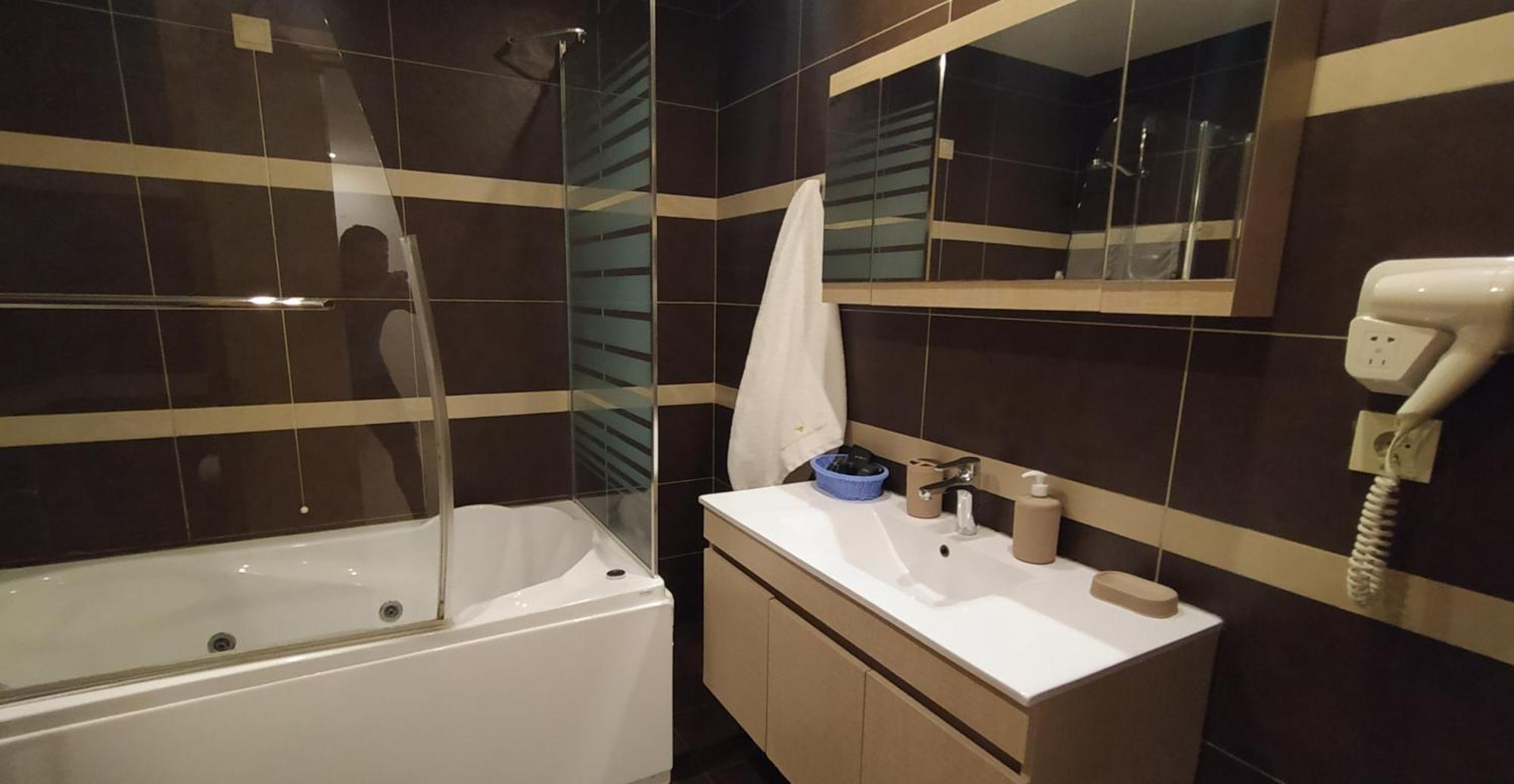 Superior Quadruple Room,1549277926:JPEG